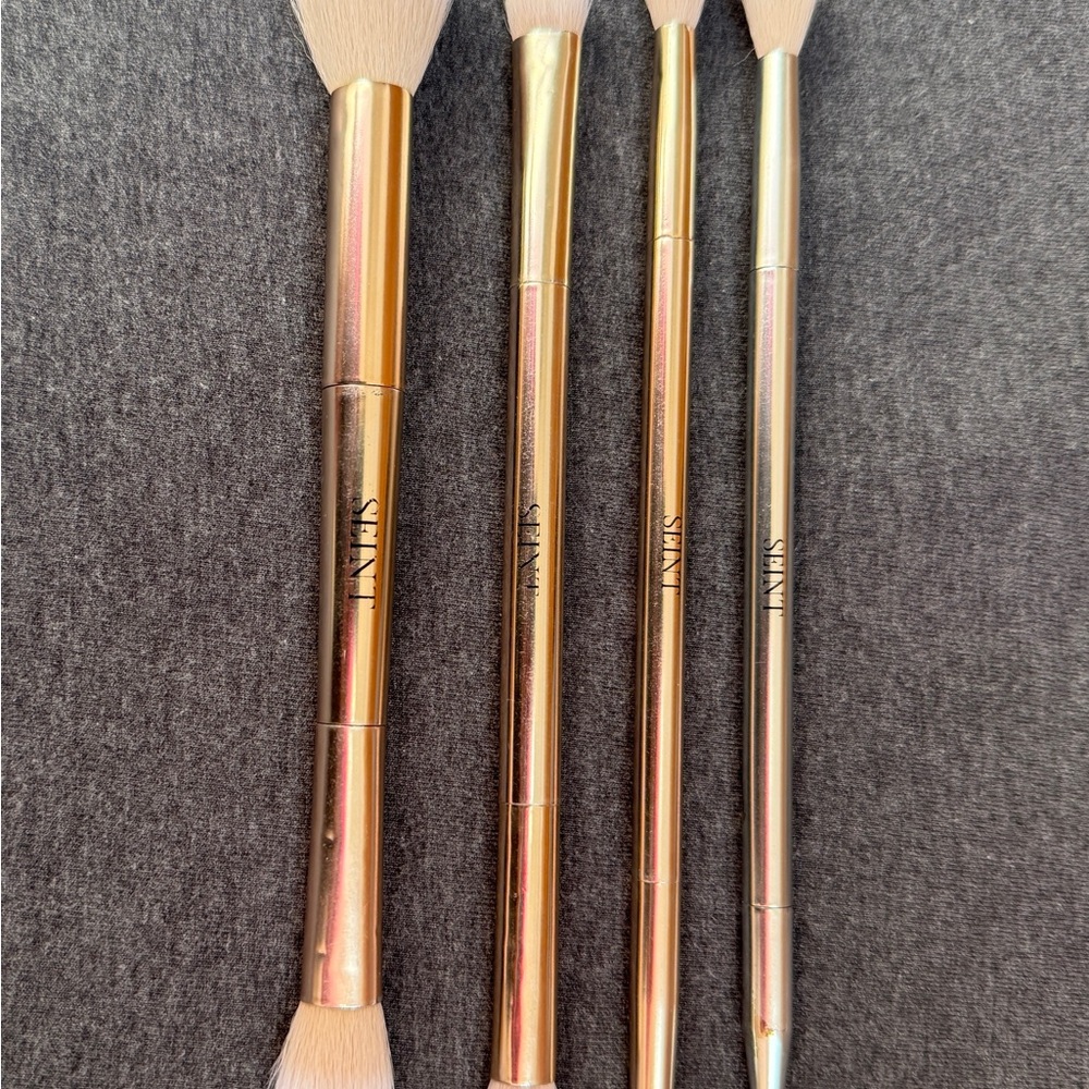Seint Gold Dual-Ended Makeup Brushes